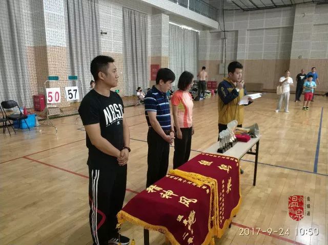 武威7中籃球賽冠軍是誰_籃球賽冠軍賽_籃球賽冠軍喜報(bào)